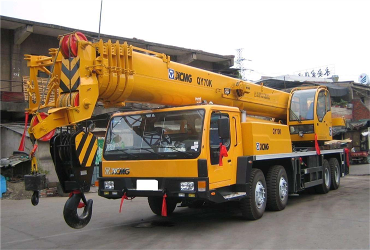 郧阳区吊车出租选择重点